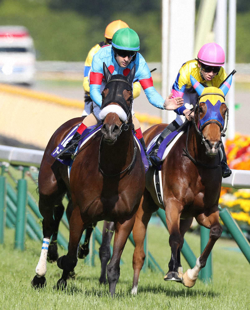 ヴィクトリアマイル(東京・G1) これが現役最強馬!好位追走アーモンドアイ(ルメール)ほとんど追わずに圧勝!G1・7勝目 mnewsplus 1589698337 32003 - ヴィクトリアマイル(東京・G1) これが現役最強馬!好位追走アーモンドアイ(ルメール)ほとんど追わずに圧勝!G1・7勝目