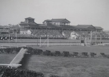 mnewsplus 1429829016 110 - 目黒競馬場で第1回日本ダービー開催 昭和7年(1932年)